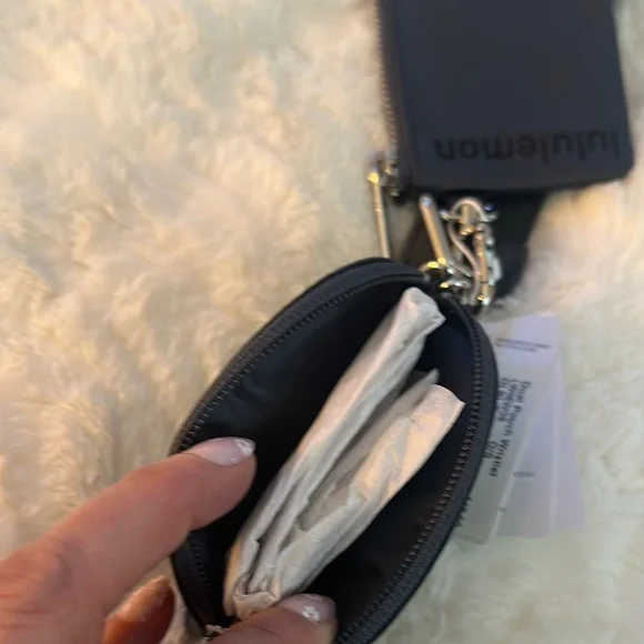 Lululemon Dual Pouch Wristlet in Oil Blue, OS - Picture 12 of 12